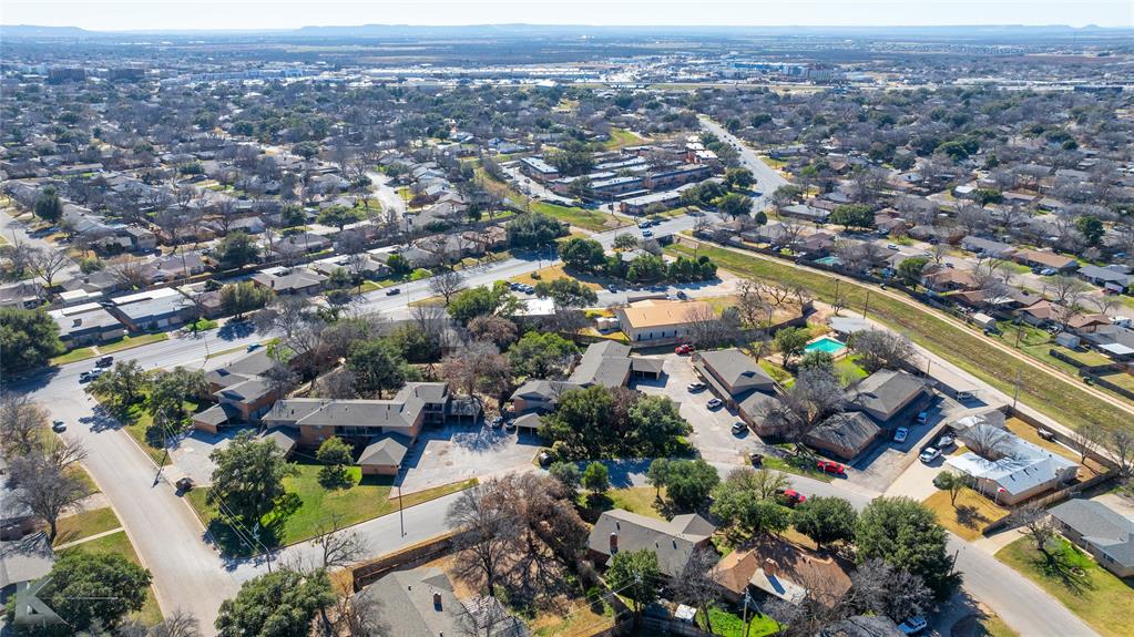 Brookhollow - Residential Income