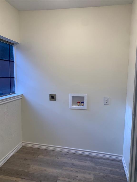 Flanerys - Residential Lease