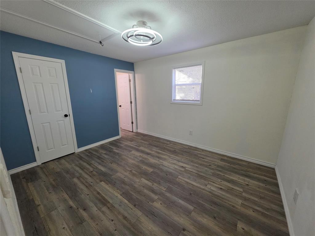 Flanerys - Residential Lease