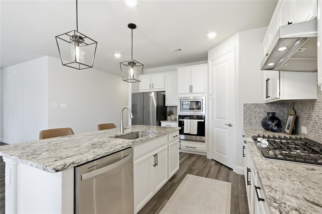 2724 Acadia Drive
