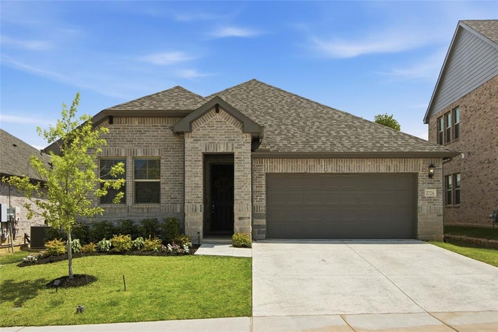 Photo 1 of 40 — 2724 Acadia Drive, Corinth, TX 76210