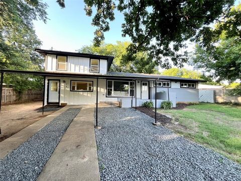 319 Belle Street Bedford TX 76022