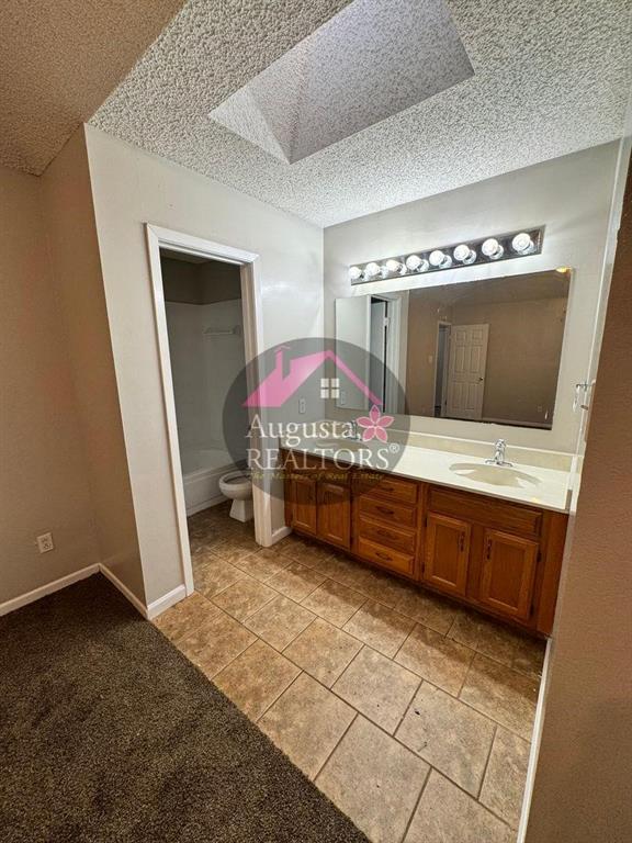 MESQUITE FORREST - Residential Lease