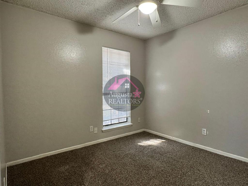 MESQUITE FORREST - Residential Lease