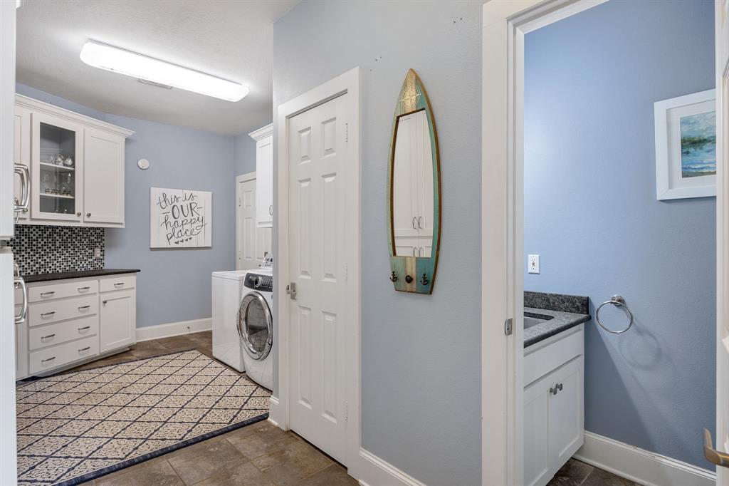 Pine Shores - Residential