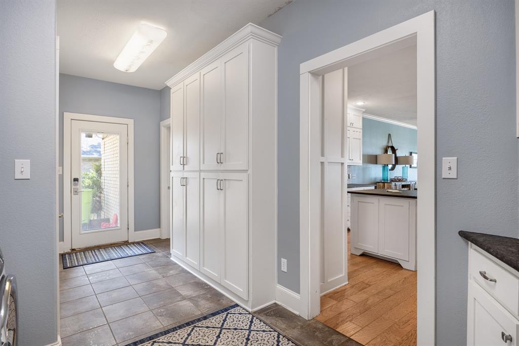 Pine Shores - Residential