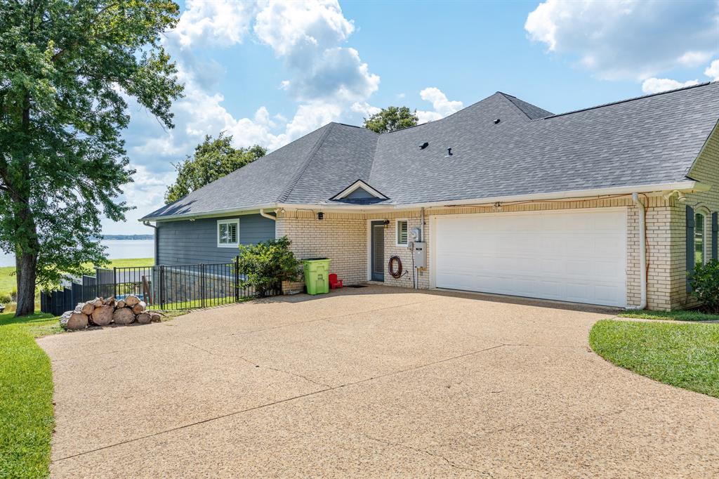 Pine Shores - Residential