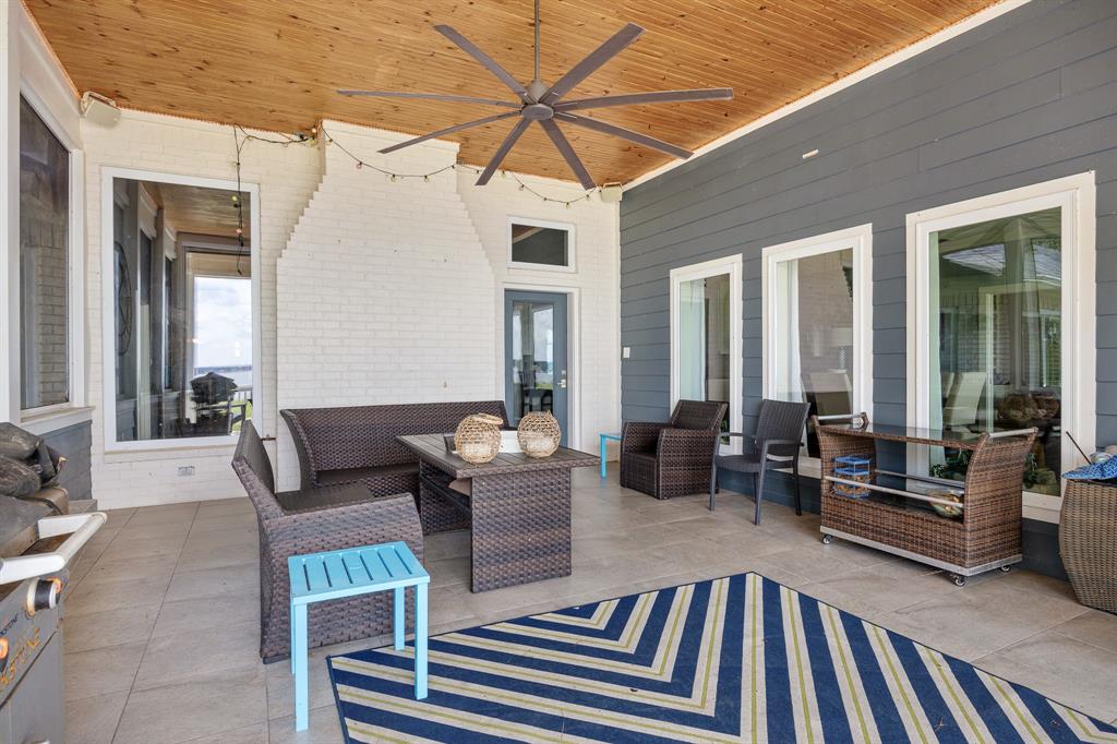 Pine Shores - Residential