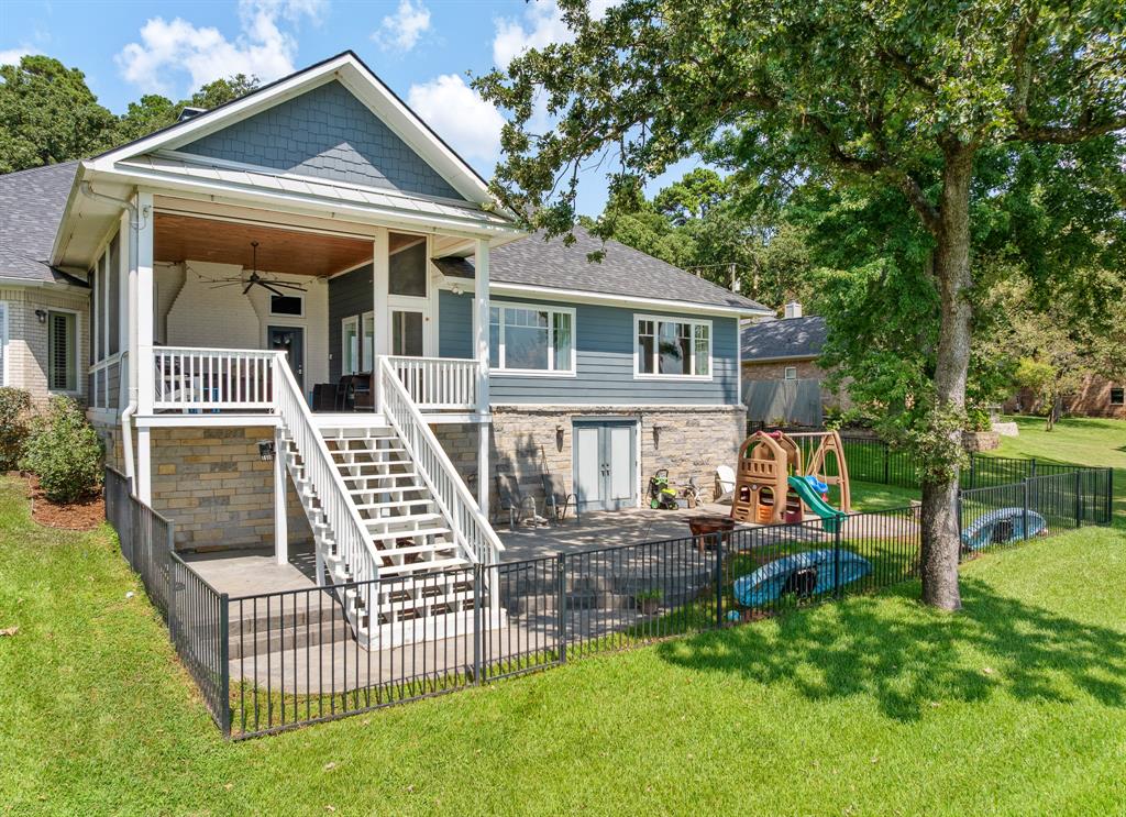 Pine Shores - Residential