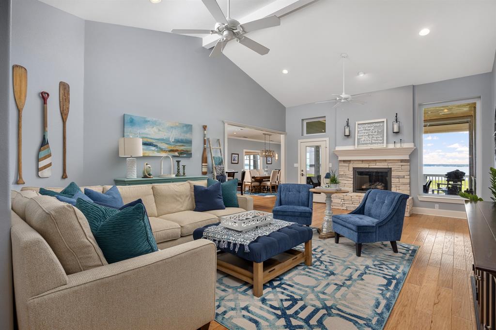 Pine Shores - Residential