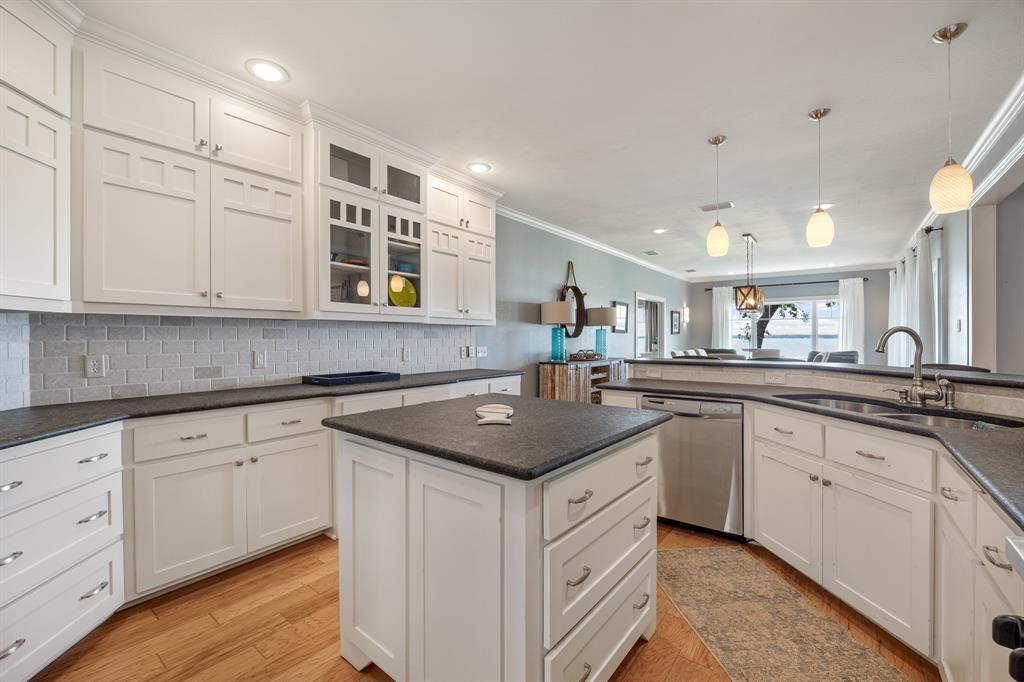 Pine Shores - Residential