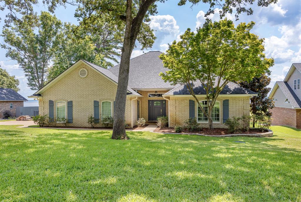 Pine Shores - Residential