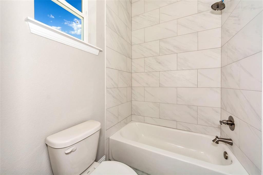 Monarch Manor Ph 3 - Residential