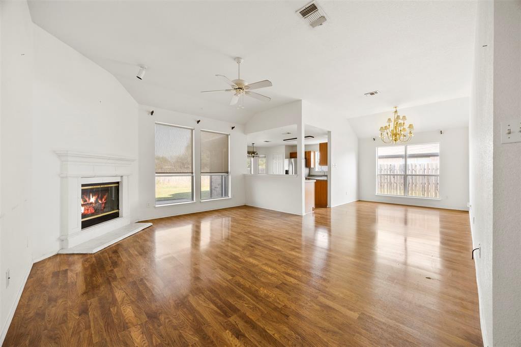 Keswick Gardens Ph 01 - Residential