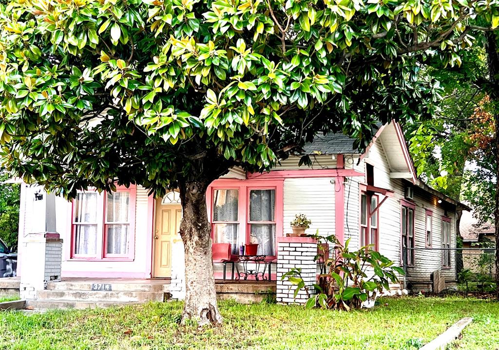 3714 Meyers Street