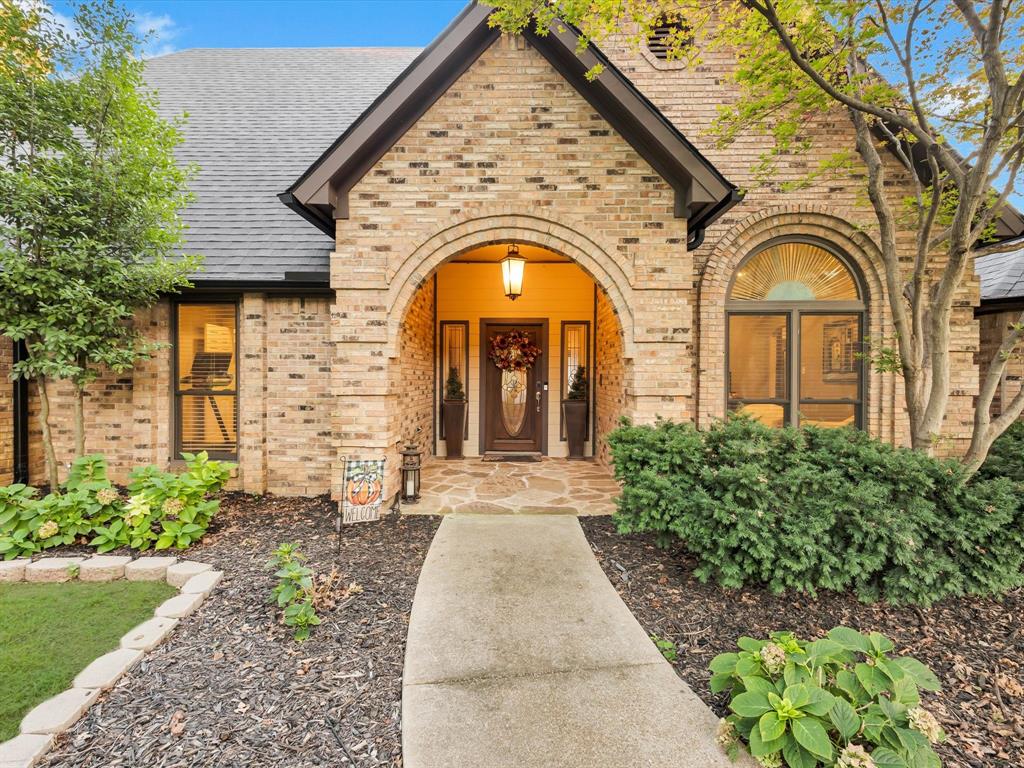 1612 Wiltshire Court