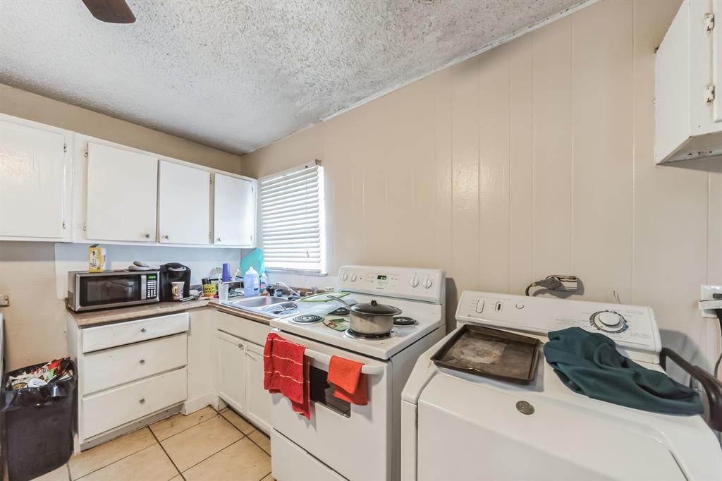 Arlington Manor - Residential