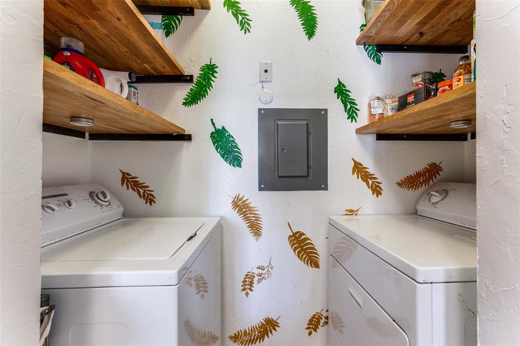 Copperfield Condos Ph 01 02 - Residential
