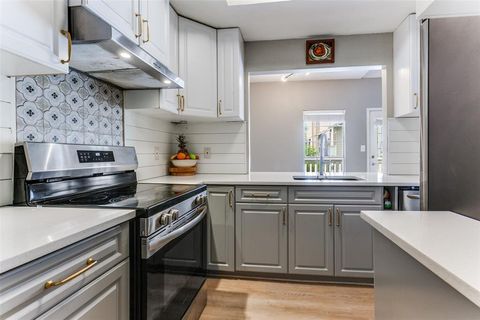 Photo of 8600 Coppertowne Lane #903, Dallas, TX 75243 (MLS # 21246199)