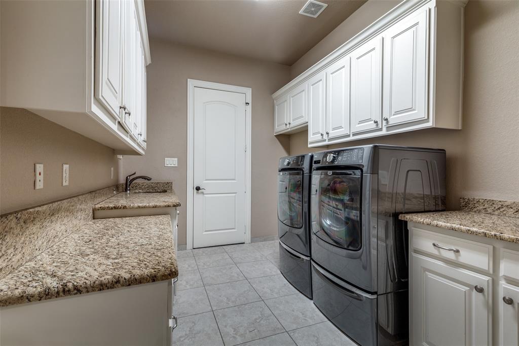 Carillon - Residential