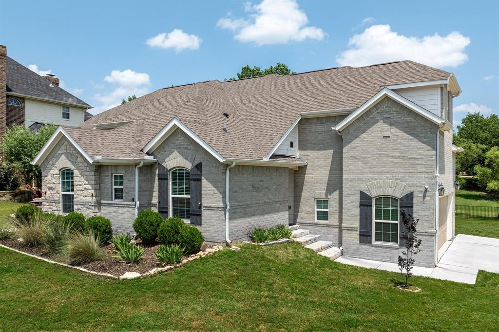 1124 Wishing Well Court