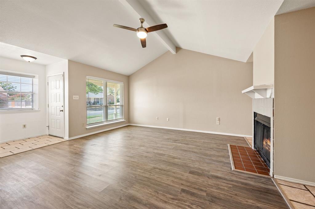 3002 Clover Lane