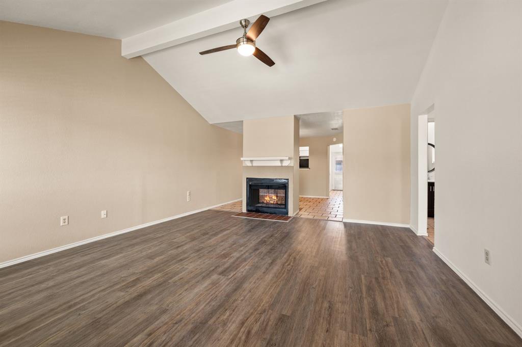 3002 Clover Lane