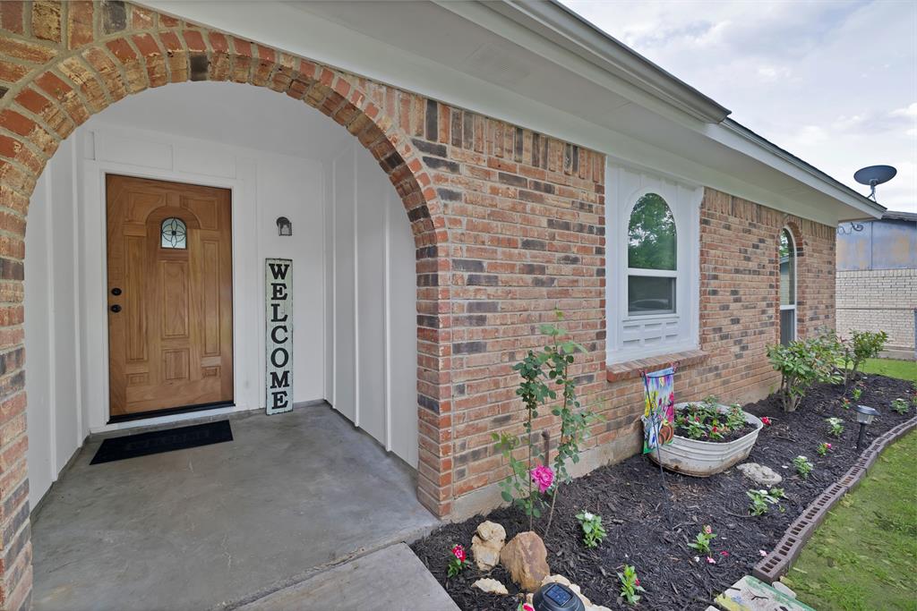 216 Scenic Drive