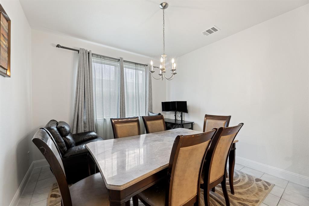 6221 Heron Drive