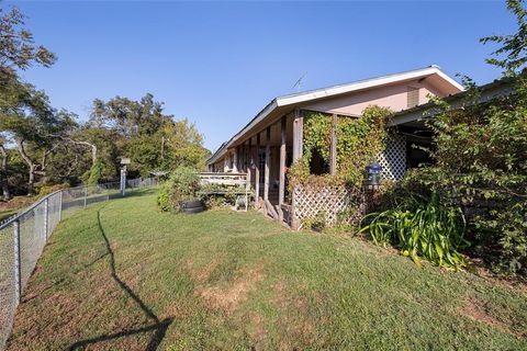 A home in Granbury