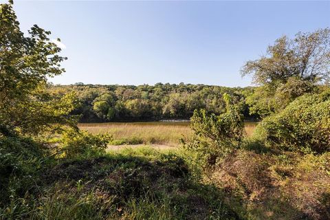 A home in Granbury