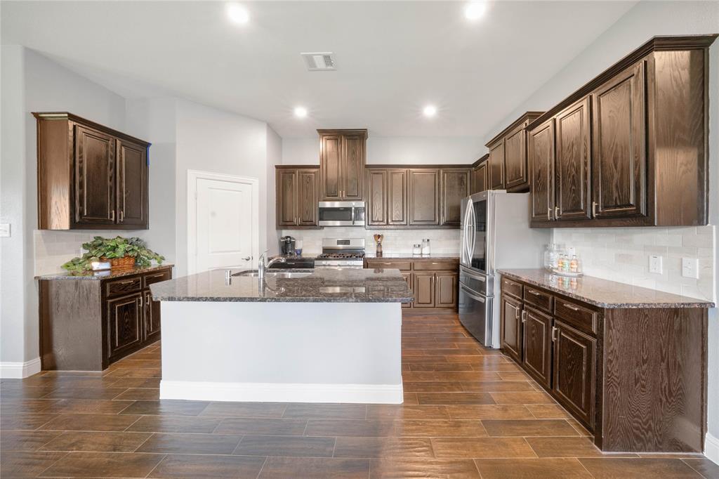 7524 Wispy Willow Lane