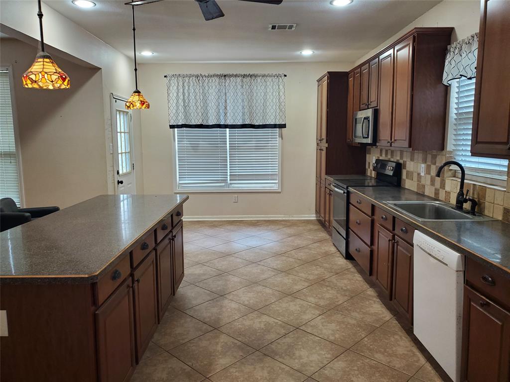 5423 Bryce Canyon Court