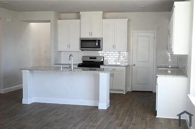 Anacapri - Residential Lease