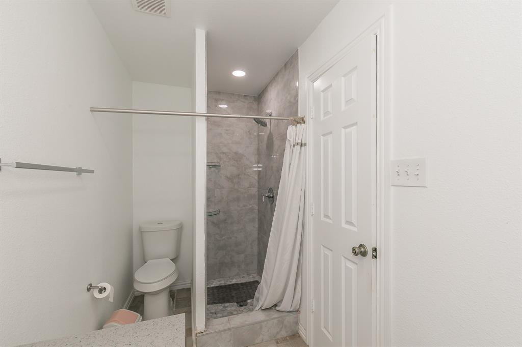 Fizer John & HRS - Residential