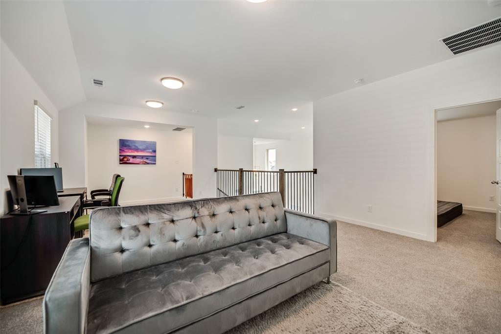 Creekshaw Sub - Residential Lease