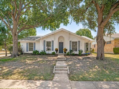 Photo of 2600 Montclair Lane, Mesquite, TX 75150 (MLS # 21354077)