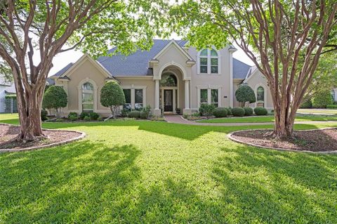 Photo of 1420 Bent Trail Circle, Southlake, TX 76092 (MLS # 21259370)