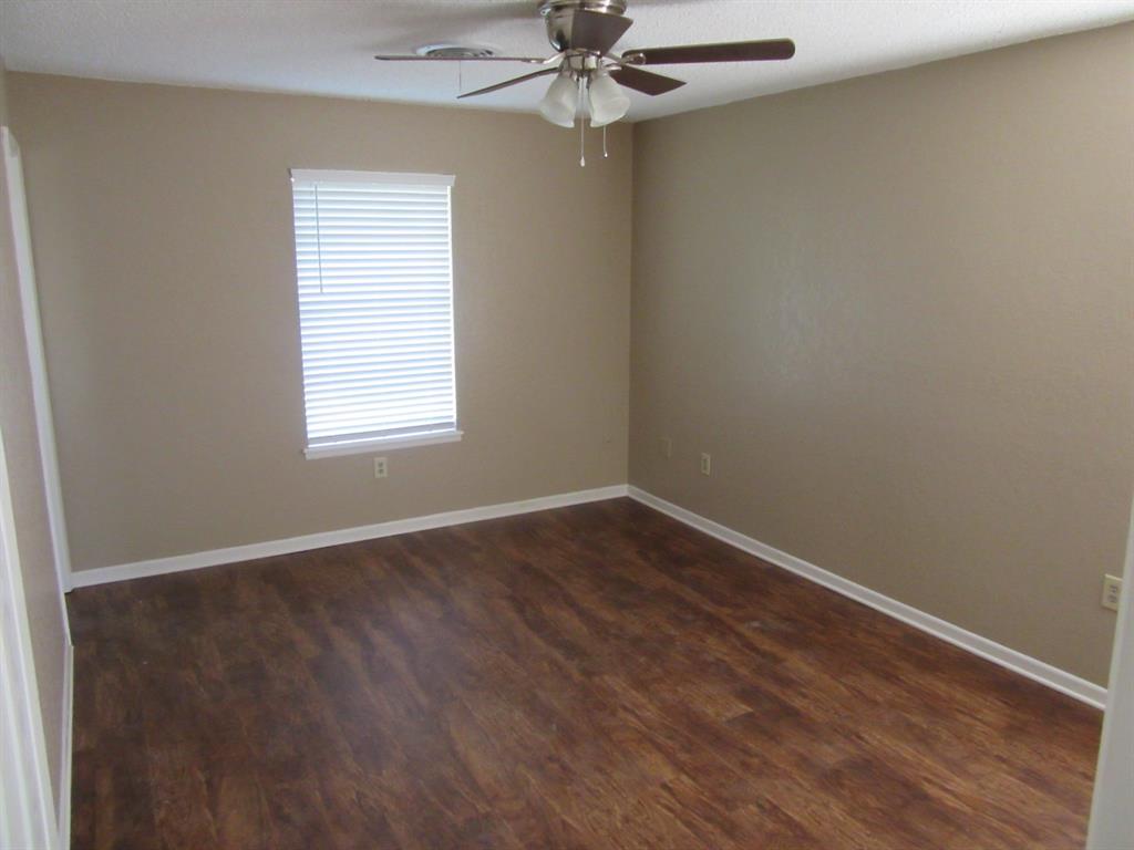 Town & Country Village - Residential Lease