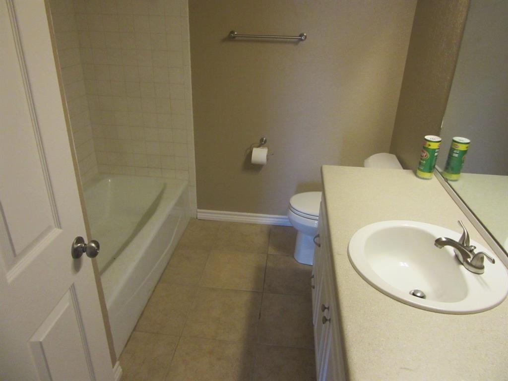 Town & Country Village - Residential Lease