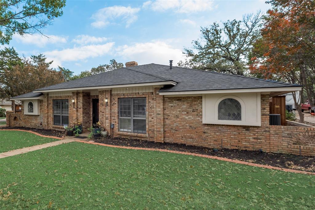 918 Oak Creek Estates Drive