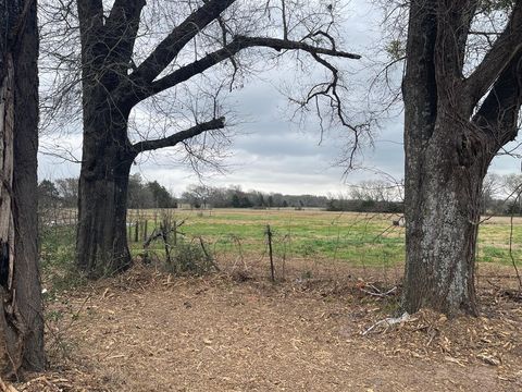 Tiny photo for 5525 E Highway 164 E, Groesbeck, TX 76642 (MLS # 21197948)
