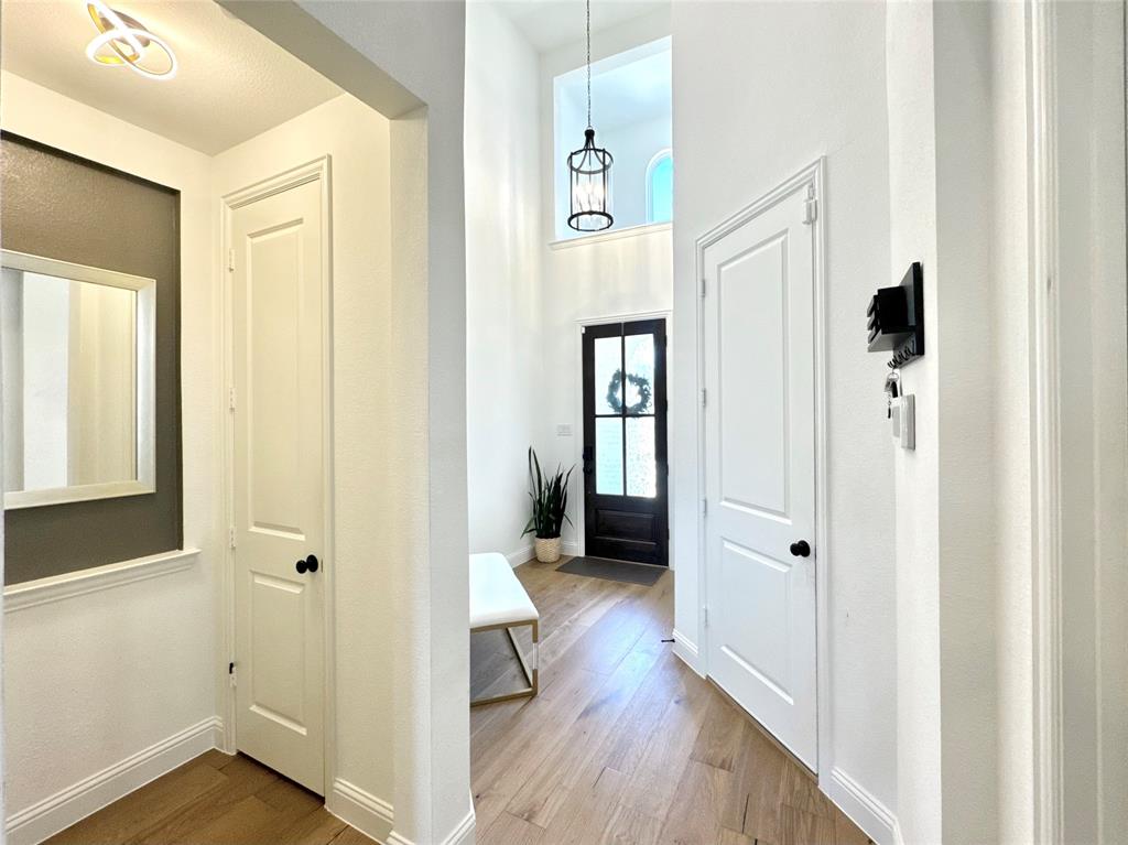 Castle Hills Ph 10 Lewisvil - Residential Lease