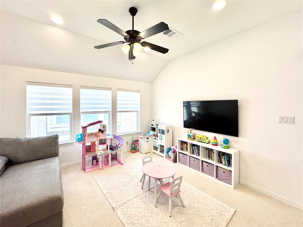 Castle Hills Ph 10 Lewisvil - Residential Lease