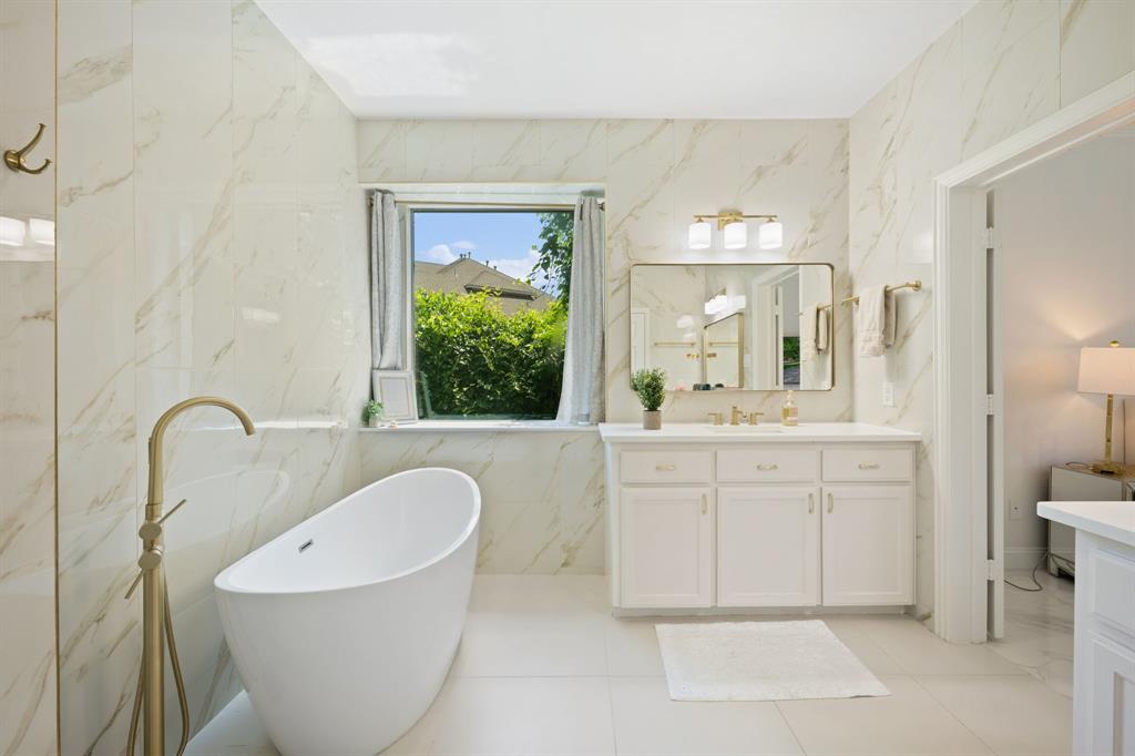 2912 Halverstick Lane
