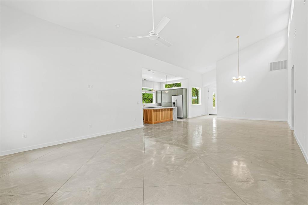 AURTHORS CORNER - Residential