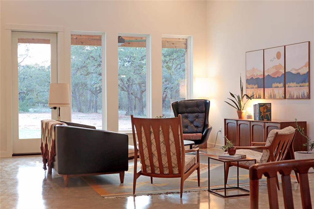 AURTHORS CORNER - Residential