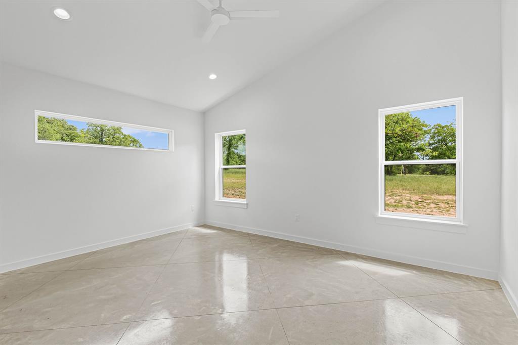 AURTHORS CORNER - Residential
