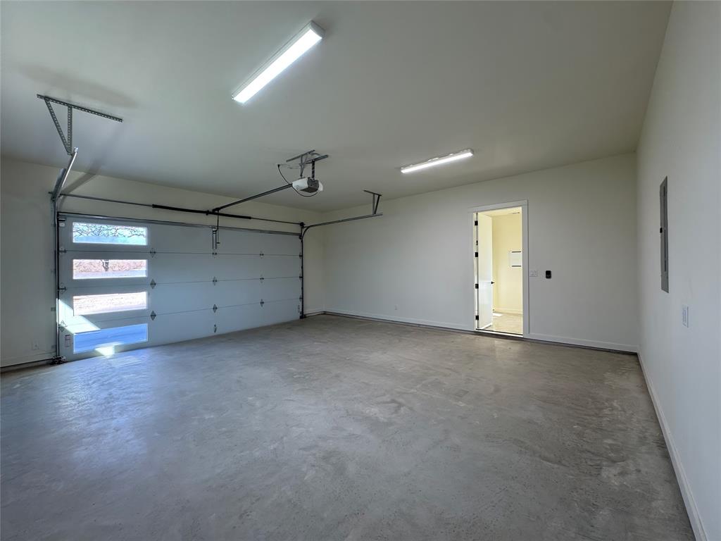 AURTHORS CORNER - Residential