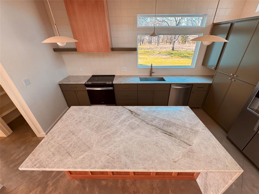 AURTHORS CORNER - Residential